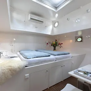 Houseboat Volle Maan , Amsterdam Pays-Bas